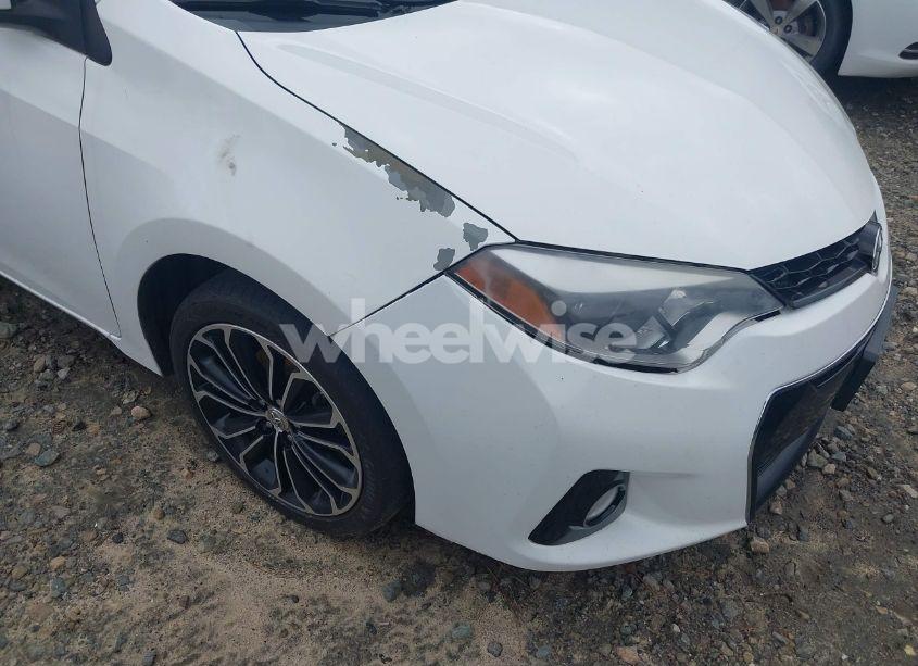 Photo 6 of 2015 Toyota Corolla S PLUS (VIN 5YFBURHE4FP189784)
