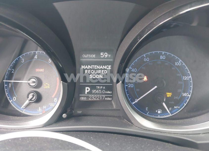 Photo 7 of 2015 Toyota Corolla S PLUS (VIN 5YFBURHE4FP189784)