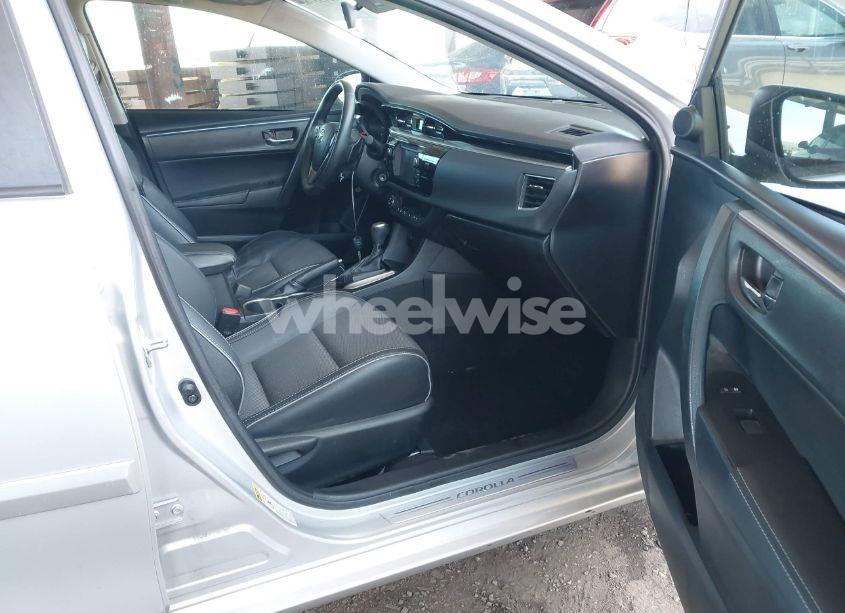 Photo 5 of 2015 Toyota Corolla S PLUS (VIN 5YFBURHE4FP191826)