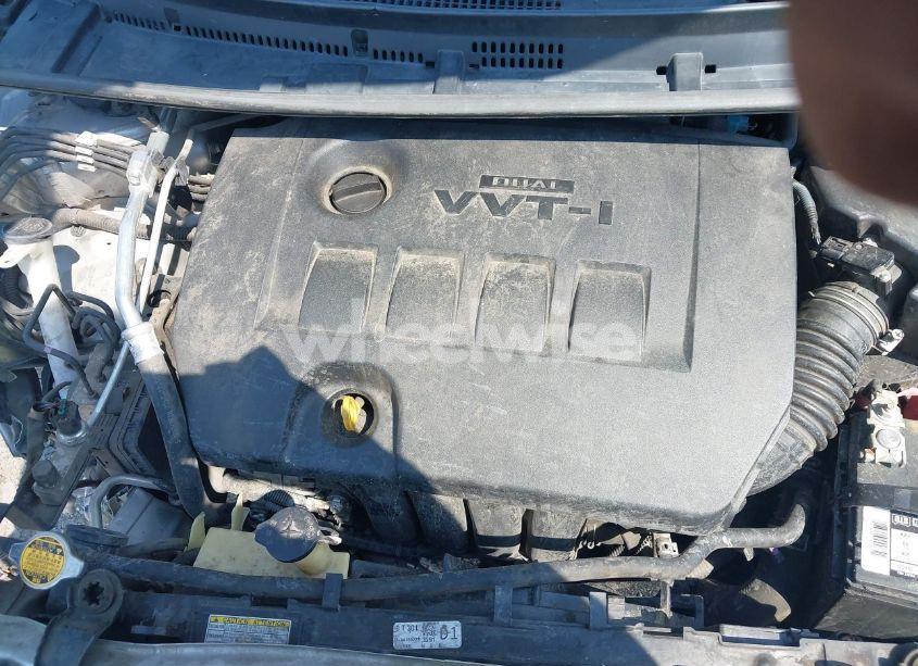 Photo 10 of 2015 Toyota Corolla L (VIN 5YFBURHE4FP193012)