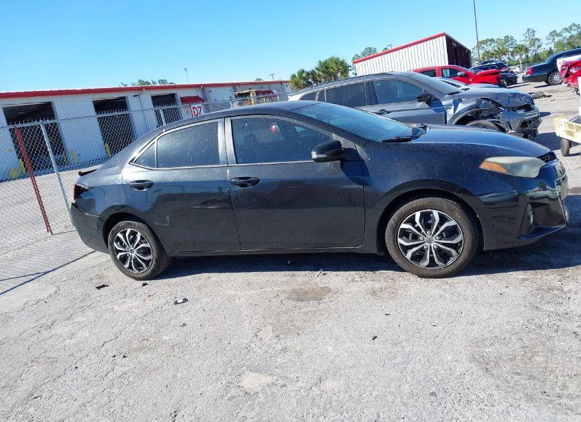 Photo 13 of 2015 Toyota Corolla S (VIN 5YFBURHE4FP204185)