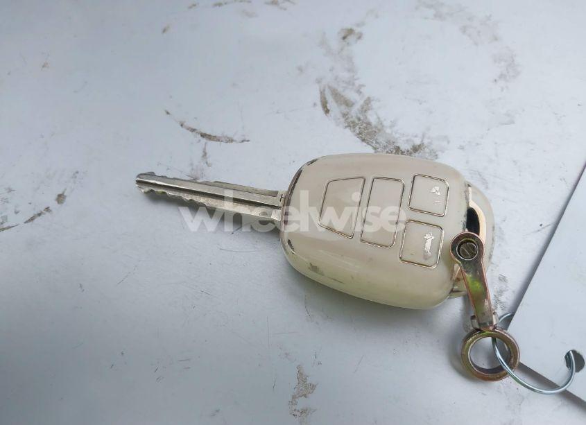 Photo 11 of 2015 Toyota Corolla LE PLUS (VIN 5YFBURHE4FP231225)