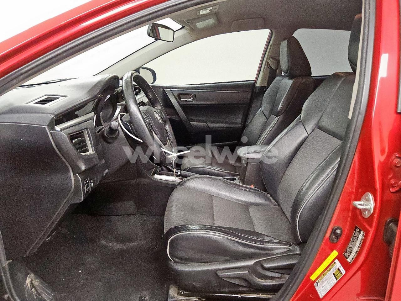 Photo 7 of 2015 TOYOTA COROLLA L (VIN 5YFBURHE4FP268632)