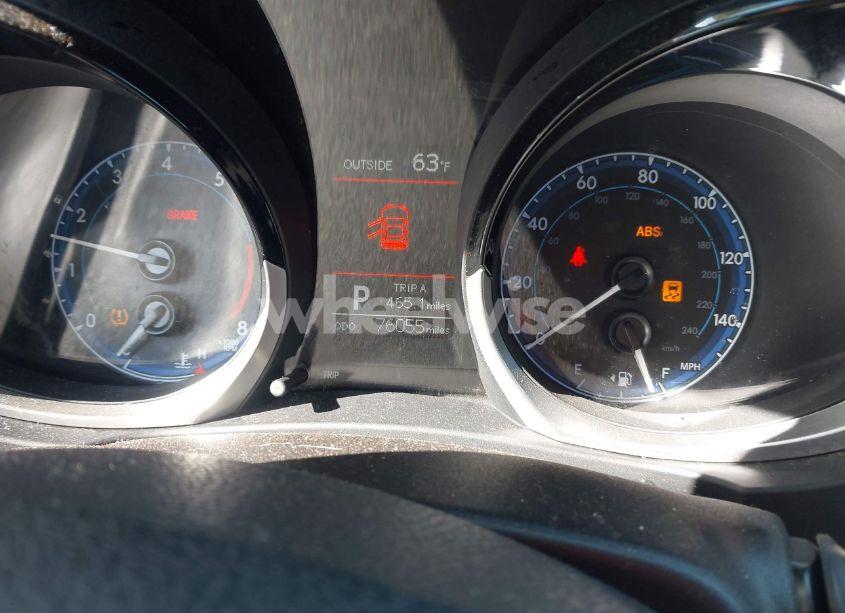 Photo 7 of 2015 Toyota Corolla S PLUS (VIN 5YFBURHE4FP278884)