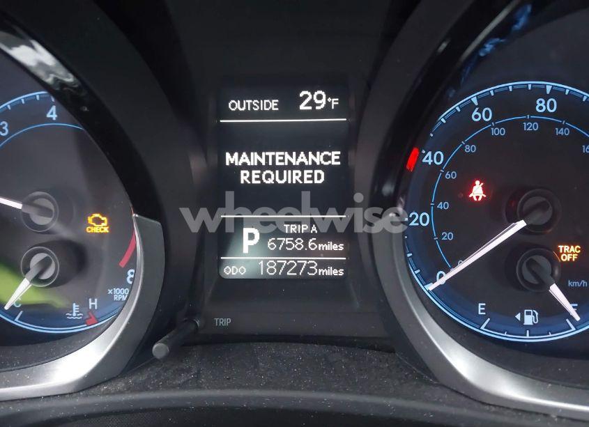 Photo 15 of 2015 Toyota Corolla S PLUS (VIN 5YFBURHE4FP284247)