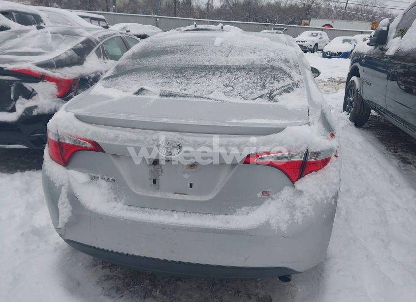 Photo 16 of 2015 Toyota Corolla S PLUS (VIN 5YFBURHE4FP284247)