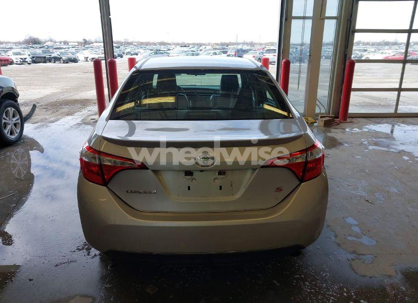 Photo 16 of 2015 Toyota Corolla S (VIN 5YFBURHE4FP306943)