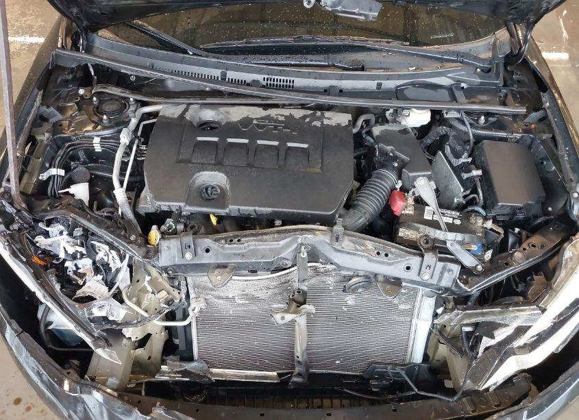 Photo 10 of 2015 Toyota Corolla LE PLUS (VIN 5YFBURHE4FP307011)