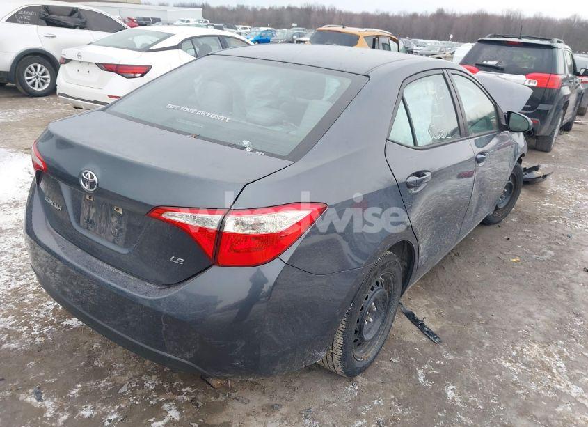 Photo 4 of 2015 Toyota Corolla LE (VIN 5YFBURHE4FP331101)