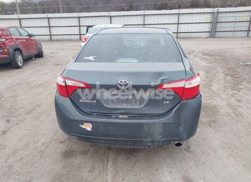 Photo 16 of 2015 Toyota Corolla LE (VIN 5YFBURHE4FP333916)