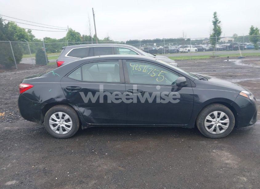 Photo 13 of 2015 Toyota Corolla L (VIN 5YFBURHE4FP342440)