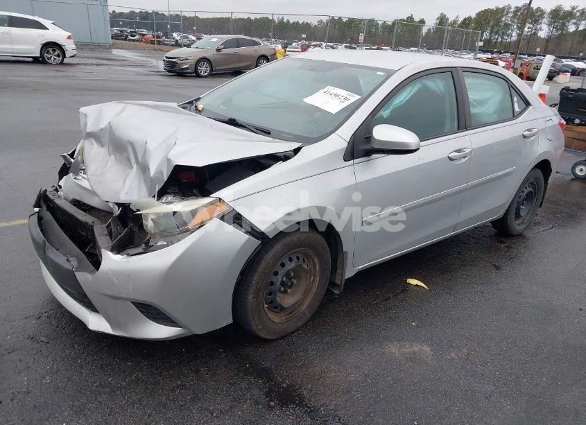 Photo 2 of 2016 Toyota Corolla L (VIN 5YFBURHE4GP410320)