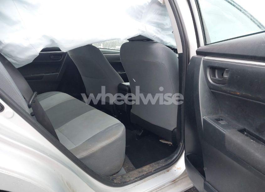 Photo 8 of 2016 Toyota Corolla L (VIN 5YFBURHE4GP410320)