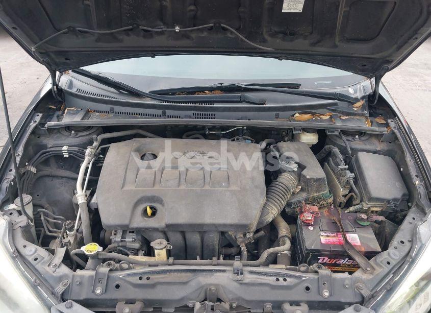 Photo 10 of 2016 Toyota Corolla LE (VIN 5YFBURHE4GP414206)