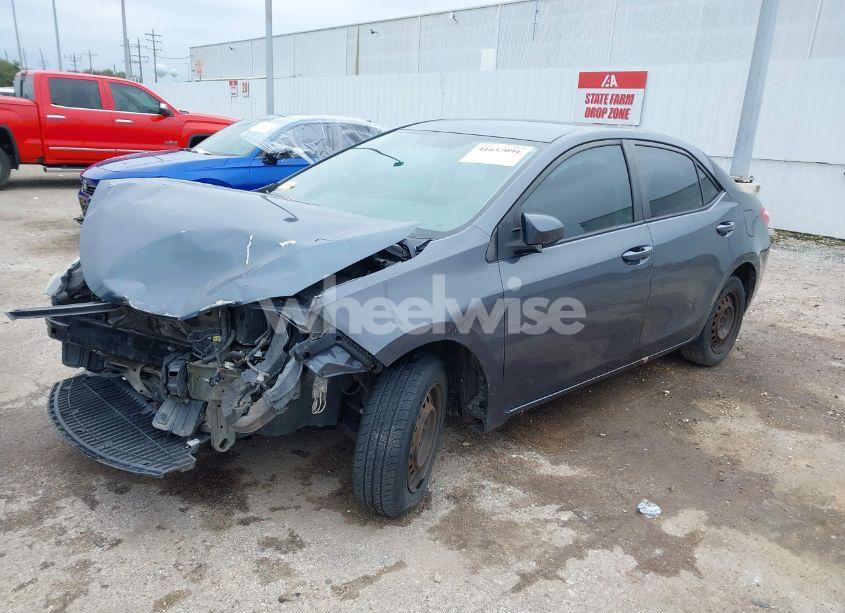Photo 2 of 2016 Toyota Corolla L (VIN 5YFBURHE4GP420958)