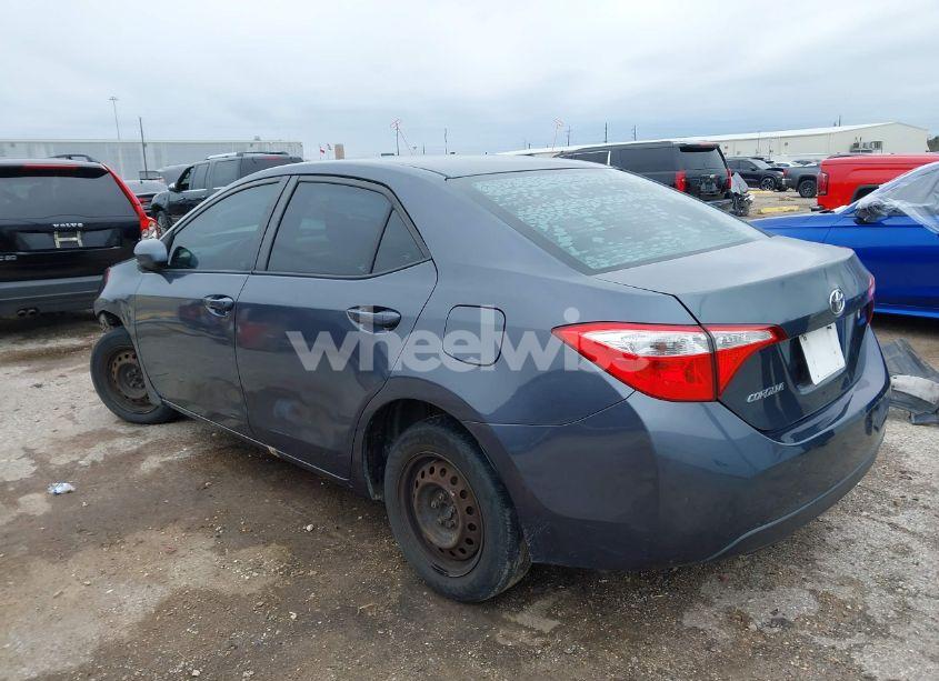 Photo 3 of 2016 Toyota Corolla L (VIN 5YFBURHE4GP420958)