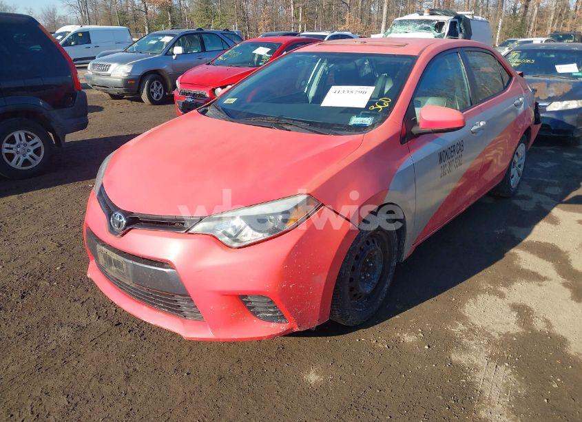 Photo 2 of 2016 Toyota Corolla LE (VIN 5YFBURHE4GP445679)