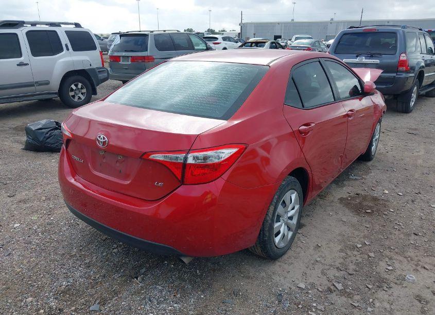 Photo 4 of 2016 Toyota Corolla LE (VIN 5YFBURHE4GP485776)