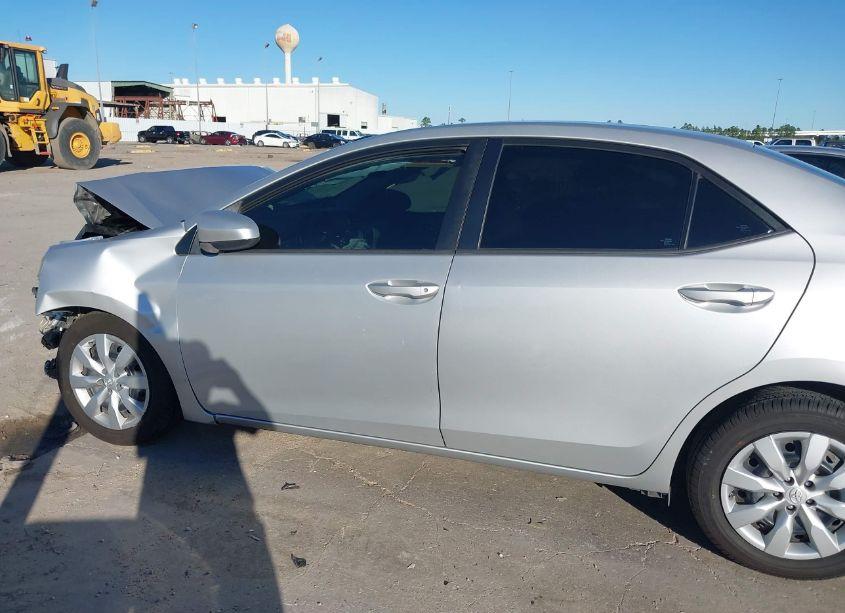 Photo 14 of 2016 Toyota Corolla LE (VIN 5YFBURHE4GP500180)