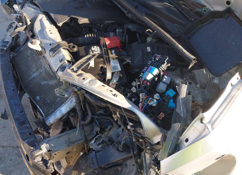 Photo 17 of 2016 Toyota Corolla LE (VIN 5YFBURHE4GP500180)