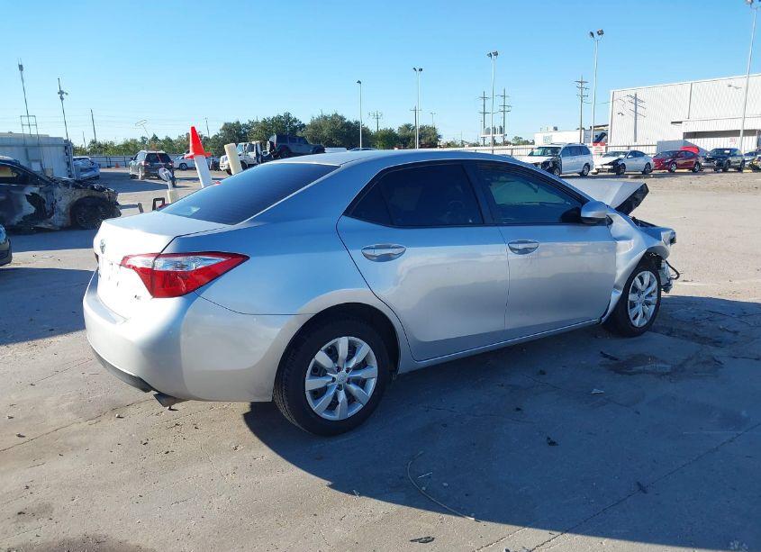 Photo 4 of 2016 Toyota Corolla LE (VIN 5YFBURHE4GP500180)