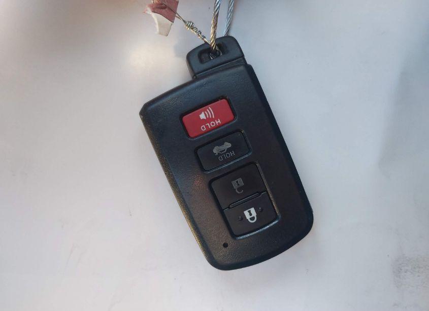 Photo 11 of 2016 Toyota Corolla L/LE/LE PLS/PRM/S/S PLS (VIN 5YFBURHE4GP501524)