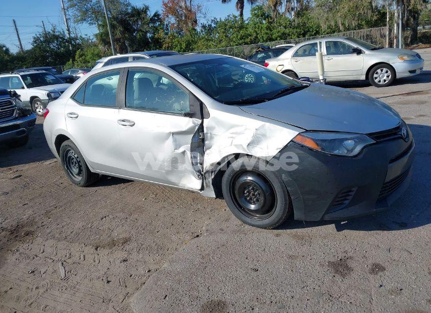 Photo 13 of 2016 Toyota Corolla LE (VIN 5YFBURHE4GP502818)