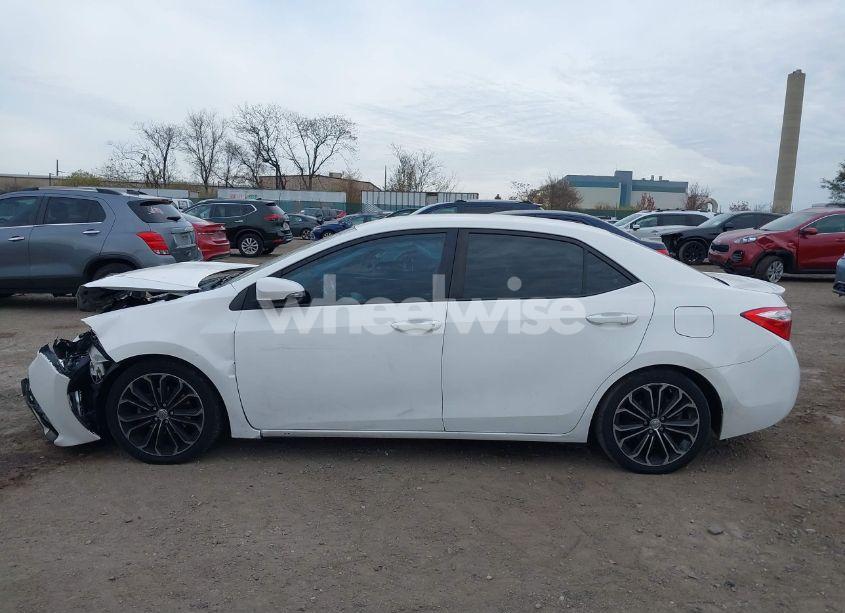 Photo 13 of 2016 Toyota Corolla S PLUS (VIN 5YFBURHE4GP516959)