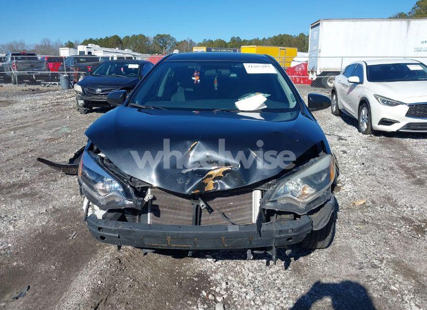 Photo 12 of 2016 Toyota Corolla LE (VIN 5YFBURHE4GP530215)