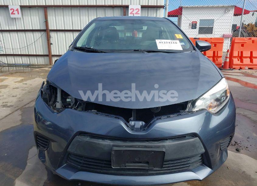 Photo 6 of 2016 Toyota Corolla LE (VIN 5YFBURHE4GP544843)