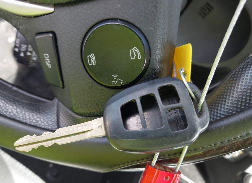 Photo 11 of 2016 Toyota Corolla LE (VIN 5YFBURHE4GP550819)