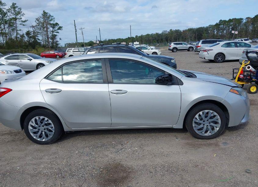 Photo 13 of 2016 Toyota Corolla LE (VIN 5YFBURHE4GP550819)