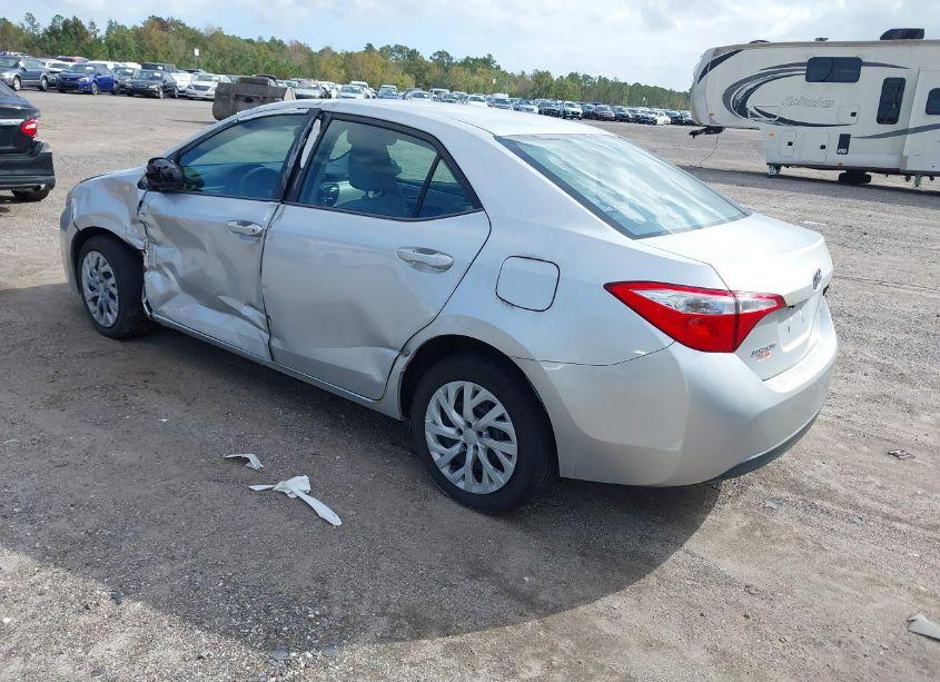 Photo 3 of 2016 Toyota Corolla LE (VIN 5YFBURHE4GP550819)