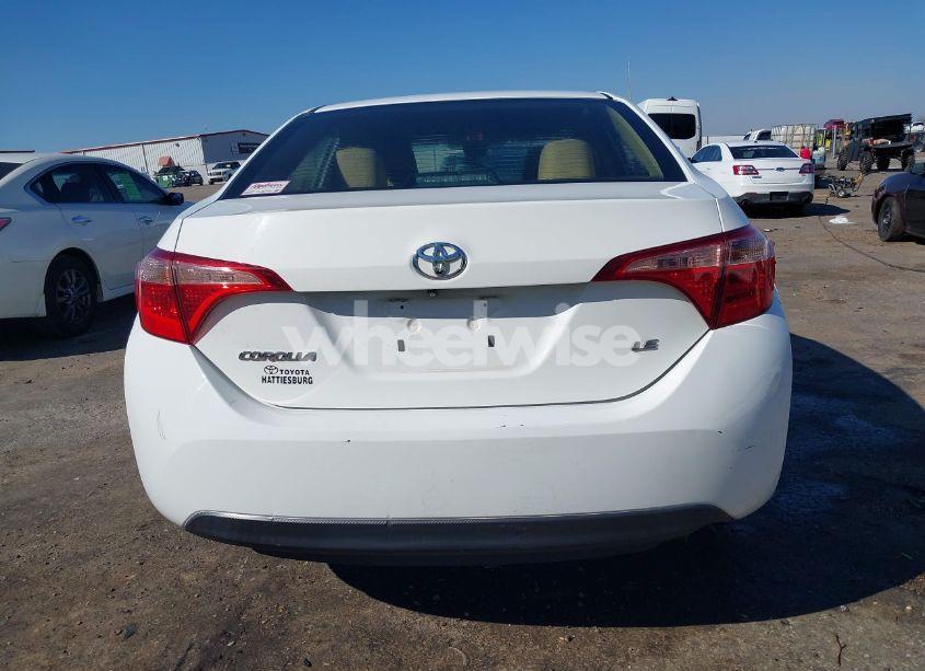 Photo 16 of 2017 Toyota Corolla LE (VIN 5YFBURHE4HP580792)