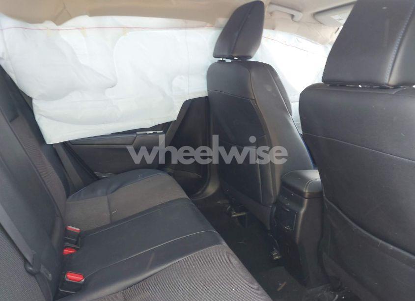 Photo 8 of 2017 Toyota Corolla SE (VIN 5YFBURHE4HP612673)