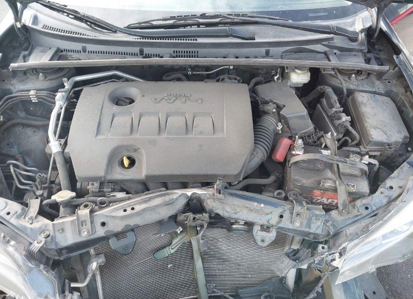 Photo 10 of 2017 Toyota Corolla SE (VIN 5YFBURHE4HP651456)