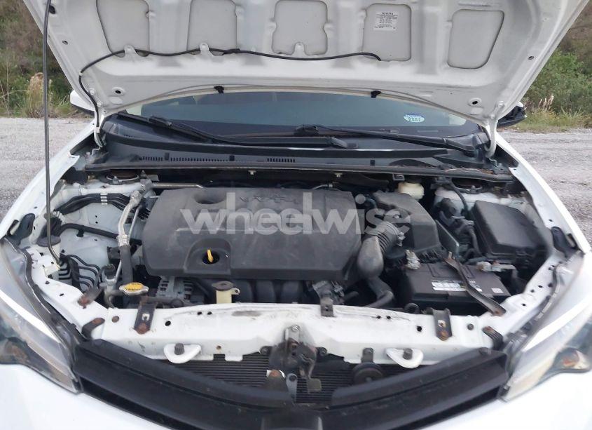 Photo 10 of 2017 Toyota Corolla LE (VIN 5YFBURHE4HP662943)