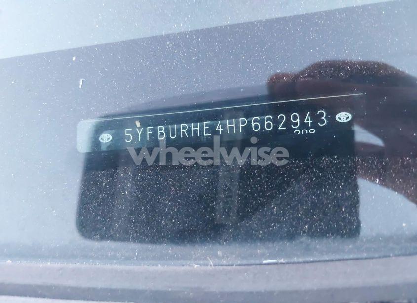 Photo 9 of 2017 Toyota Corolla LE (VIN 5YFBURHE4HP662943)