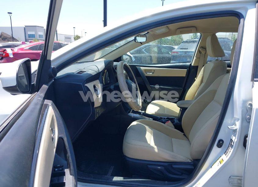 Photo 5 of 2017 Toyota Corolla LE (VIN 5YFBURHE4HP675062)