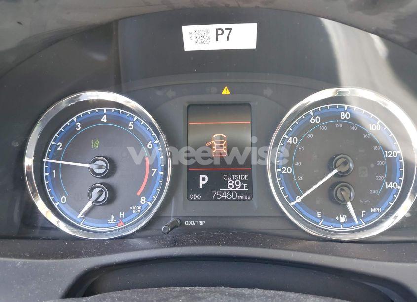 Photo 7 of 2017 Toyota Corolla LE (VIN 5YFBURHE4HP675062)