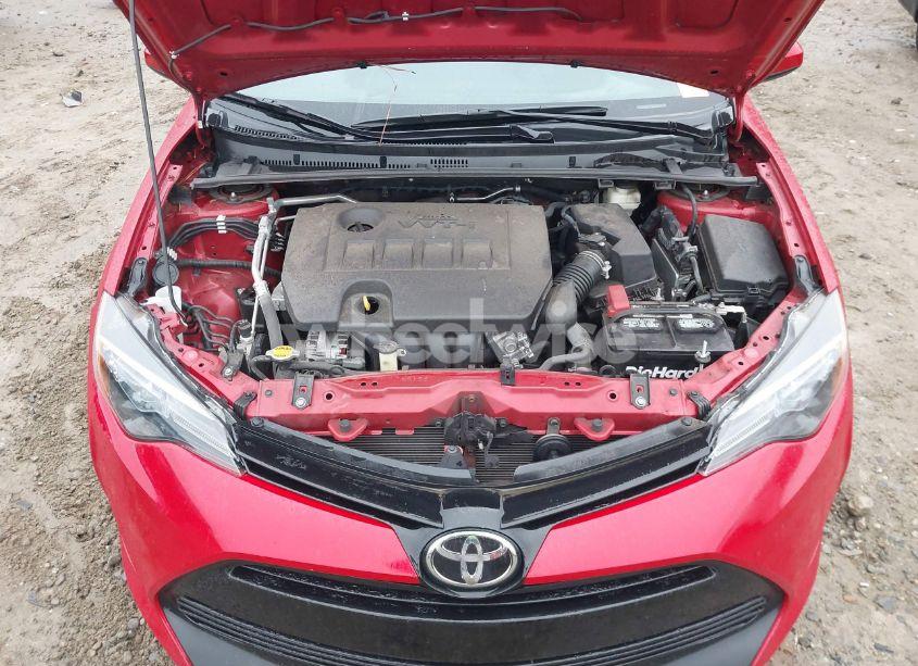Photo 10 of 2017 Toyota Corolla LE (VIN 5YFBURHE4HP675529)