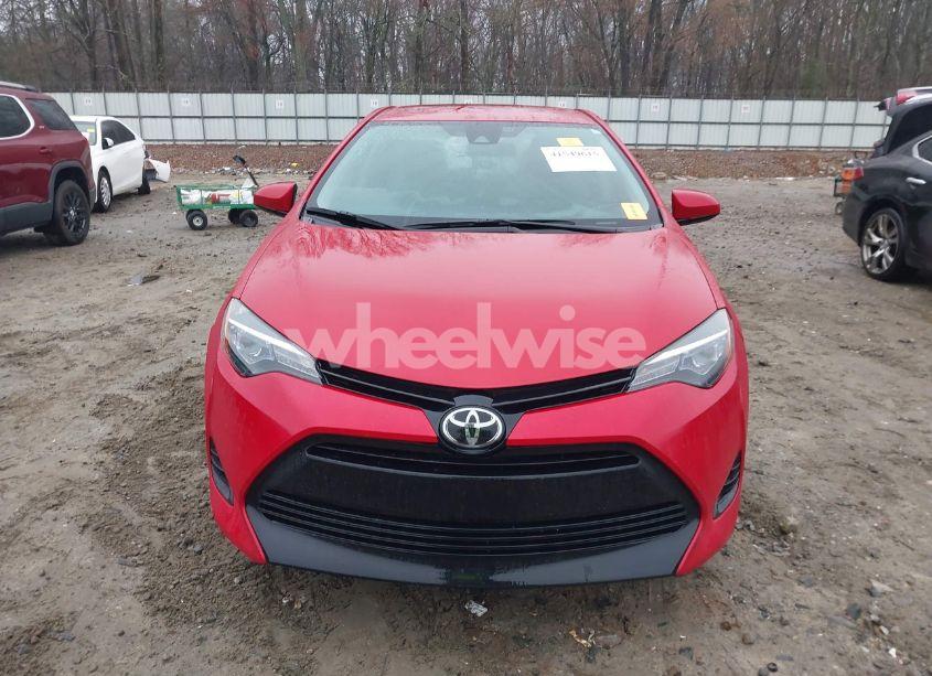 Photo 12 of 2017 Toyota Corolla LE (VIN 5YFBURHE4HP675529)