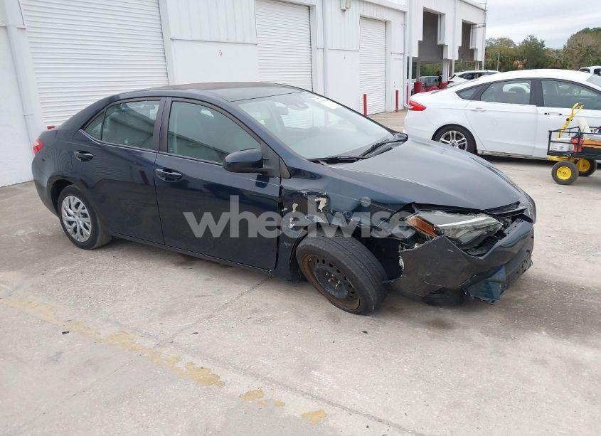 2017 Toyota Corolla LE (VIN 5YFBURHE4HP681492) main photo