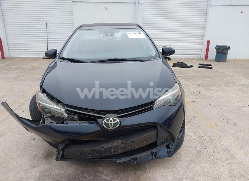 Photo 13 of 2017 Toyota Corolla LE (VIN 5YFBURHE4HP681492)