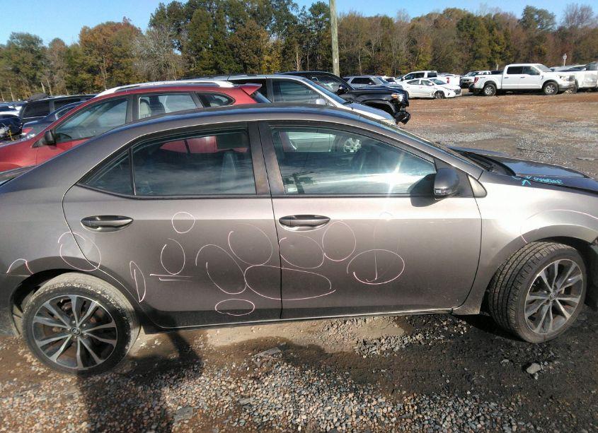 Photo 14 of 2017 Toyota Corolla SE (VIN 5YFBURHE4HP682576)