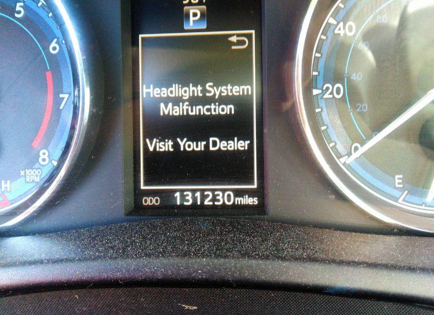 Photo 16 of 2017 Toyota Corolla SE (VIN 5YFBURHE4HP682576)