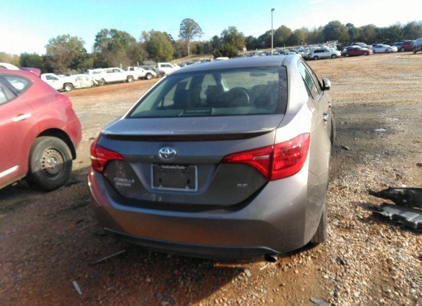 Photo 17 of 2017 Toyota Corolla SE (VIN 5YFBURHE4HP682576)