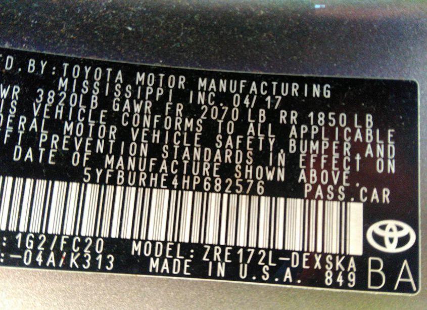 Photo 9 of 2017 Toyota Corolla SE (VIN 5YFBURHE4HP682576)