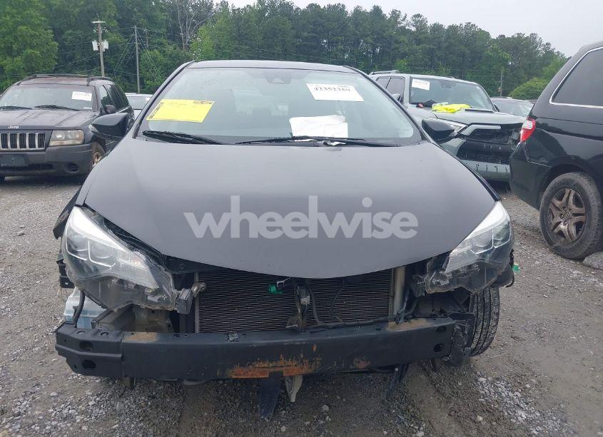 Photo 12 of 2017 Toyota Corolla L/LE/SE/SE SPECIAL EDITION/XLE/XSE (VIN 5YFBURHE4HP689768)