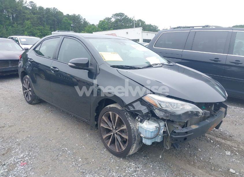 Photo 13 of 2017 Toyota Corolla L/LE/SE/SE SPECIAL EDITION/XLE/XSE (VIN 5YFBURHE4HP689768)